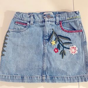 Gucci girls Denim skirt size 6